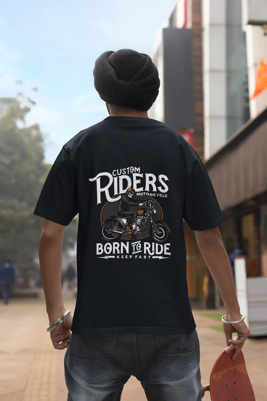 Custom Riders Oversized T-Shirt – Vintage Motorcycle Club Graphic for Biker Enthusiasts Baklol Wear